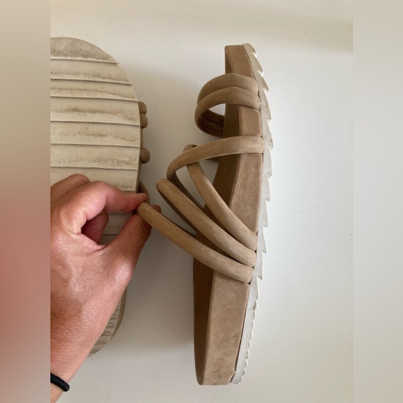 J/SLIDES NYC SIZE 8 - EUC - Leather Tess Flatform Shoes - Picture 9 of 10